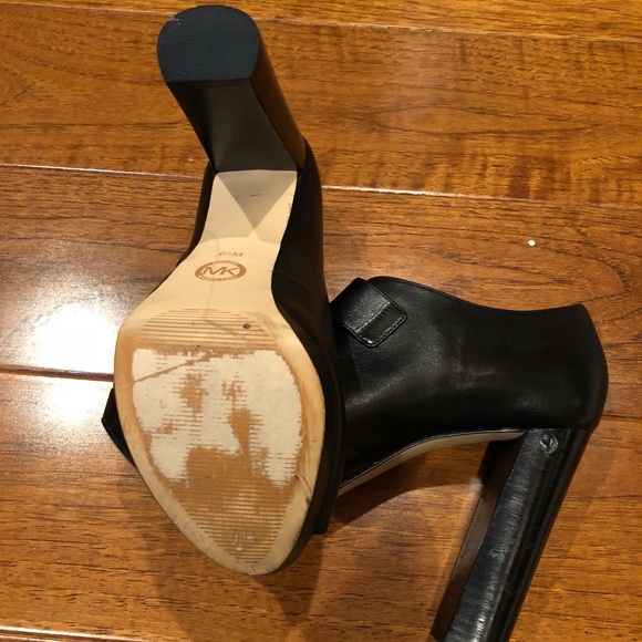 Michael Kors platform sandal - Picture 5 of 5